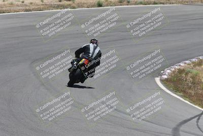media/Apr-20-2025-AHRMA (Sun) [[393a79c373]]/Race/Group 5/Turn 4b/